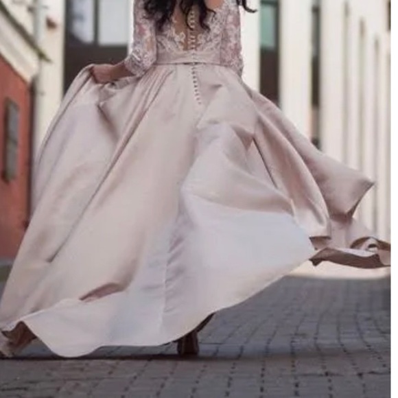 COPY - Plus Size Wedding Dress - Picture 2 of 7